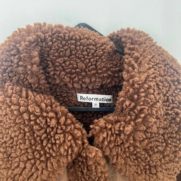 Reformation Talli Shearling Faux Suede Fur Jacket In Chocolate Brown - Picture 4 of 10